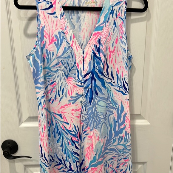 Sleeveless Blue and Pink Patterned Dress - Picture 4 of 4